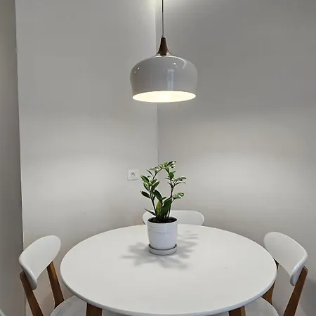 Apartment Tam Skanderbeg Square Center No3 *