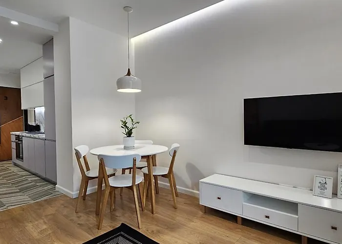 Tam Skanderbeg Square Center No3 Apartment