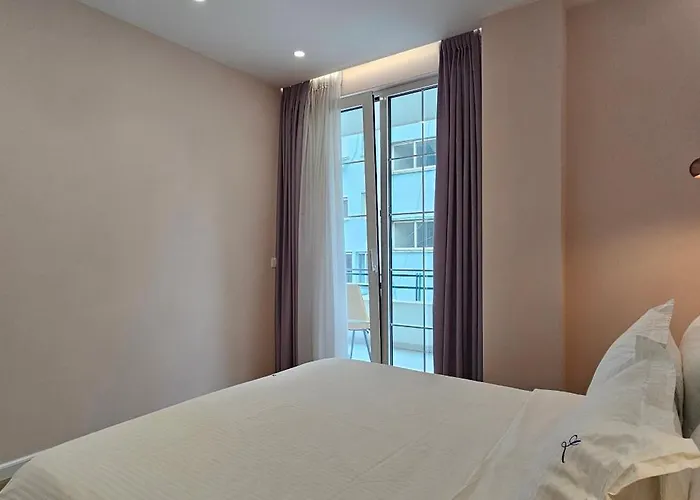 Apartment Tam Skanderbeg Square Center No3 Tirana